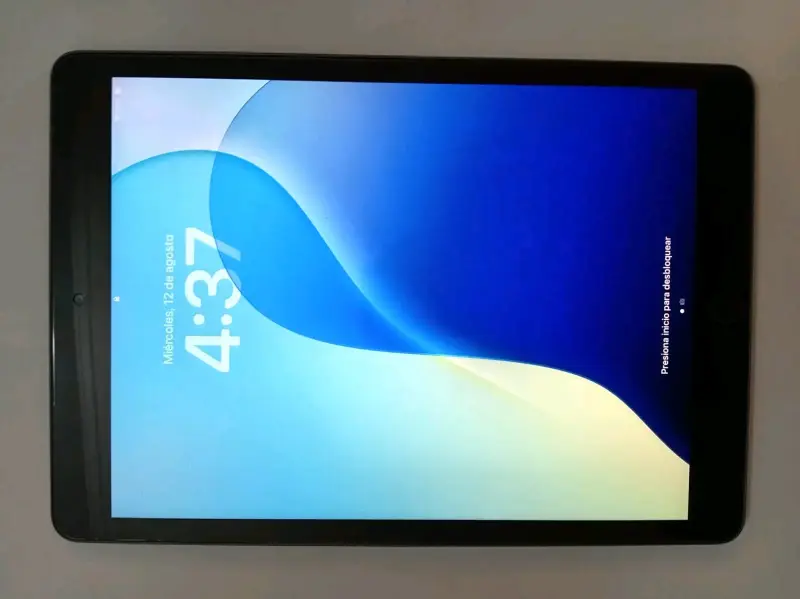 iPad 6ta Generación 32GB Gris Espacial - 2