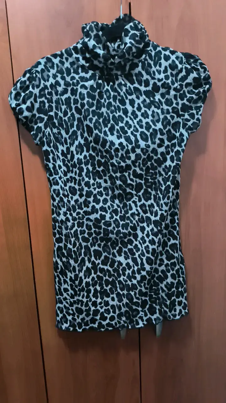 Vestido corto estampado animal print - 4