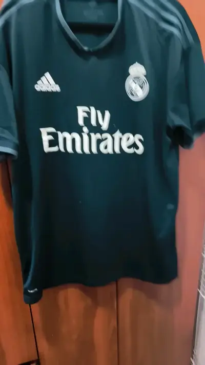 Camiseta Real Madrid Adidas Climalite Talla L - miniatura 1