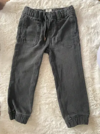 Ropa niño en excelente estado - miniatura 3