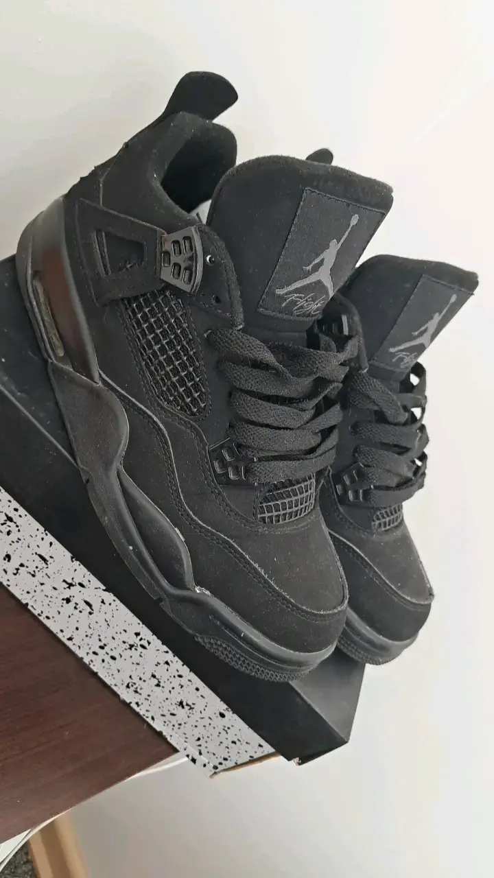 Air Jordan Retro 4 black cat GS - 2