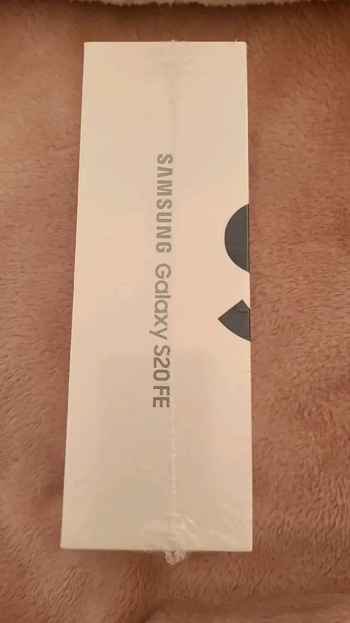 Samsung Galaxy S20 FE nuevo en caja - 2