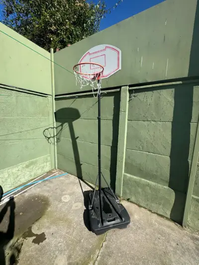 Aro de Baloncesto Portátil Ajustable - miniatura 1