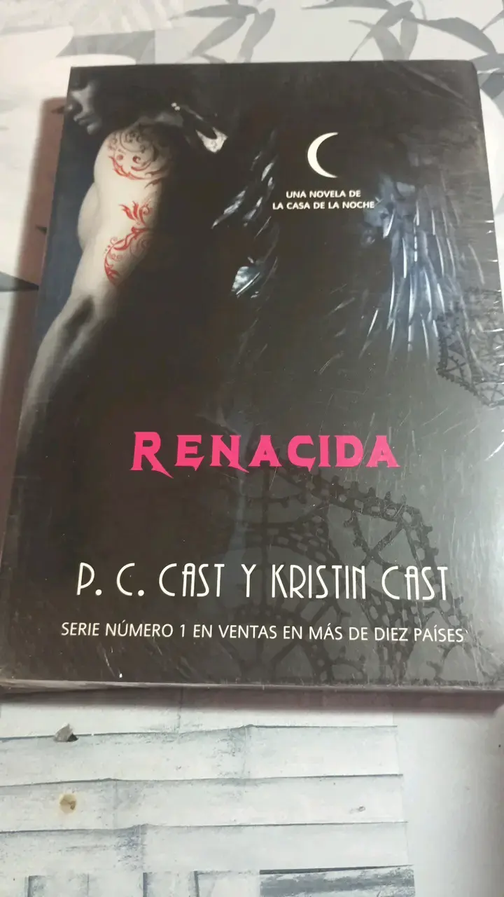 Colección de libros 'La Casa de la Noche' por P.C. Cast y Kristin Cast - 5