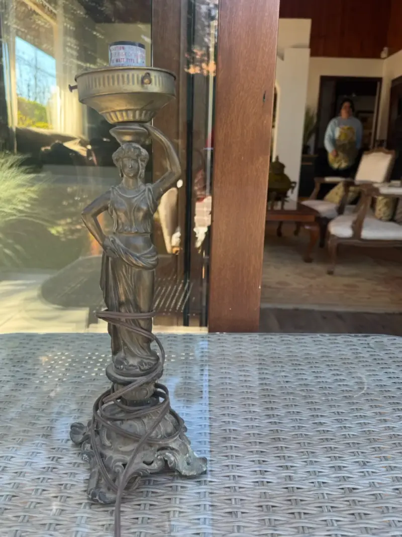 Lámpara de mesa vintage estilo griego - 2