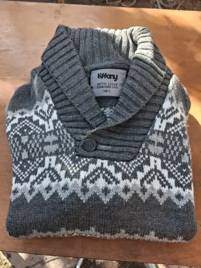 Suéter gris con diseño geométrico Tiffany - miniatura 2