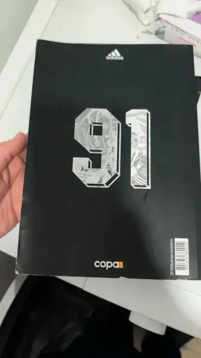 Libro de colección Adidas Copa 1991 - miniatura 2