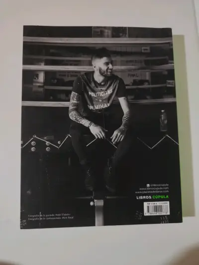 Libro autobiográfico de Zayn Malik - miniatura 3