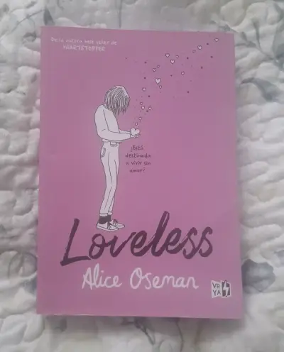 Libro Loveless de Alice Oseman en buen estado - miniatura 1