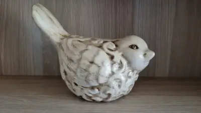 Figura Decorativa de Pájaro en Cerámica - miniatura 2