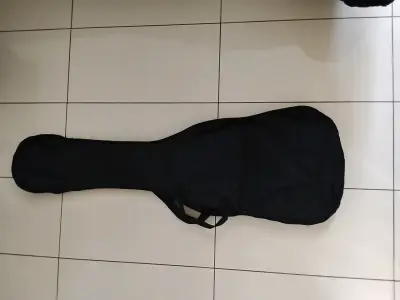 Bajo Eléctrico Freeman Jazz Negro con Funda - miniatura 3