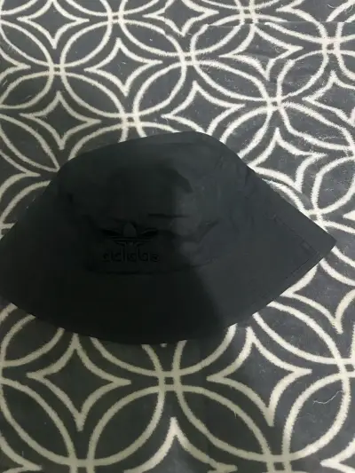 Sombrero bucket negro Adidas unisex - miniatura 2