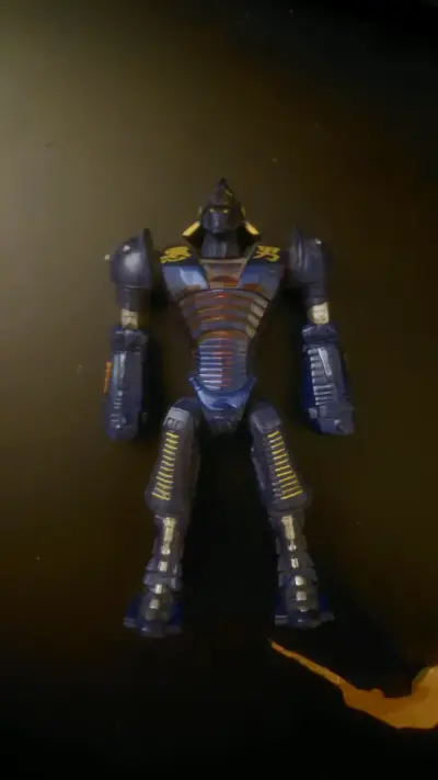 Figura noisy boy - miniatura 1