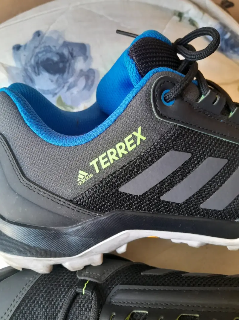 Zapatillas de Trekking Adidas Terrex Negras - 1