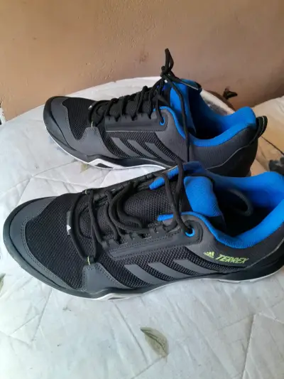 Zapatillas de Trekking Adidas Terrex Negras - miniatura 2