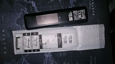 Control remoto Samsung solar recargable  (2025) - miniatura 1