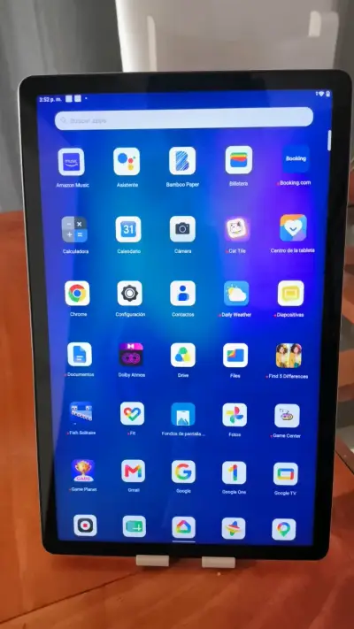 Tablet Lenovo con pantalla táctil de 10 pulgadas - miniatura 4