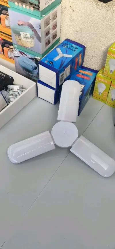 Bombilla LED tipo ventilador de bajo consumo x 2 - miniatura 2