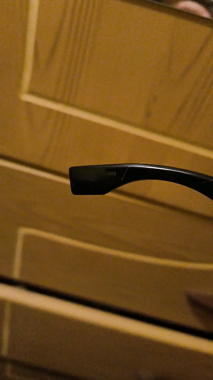 Gafas de sol Fendi negras estilo moderno - 5