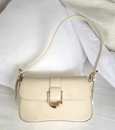 Cartera de Hombro Beige Elegante - miniatura 1