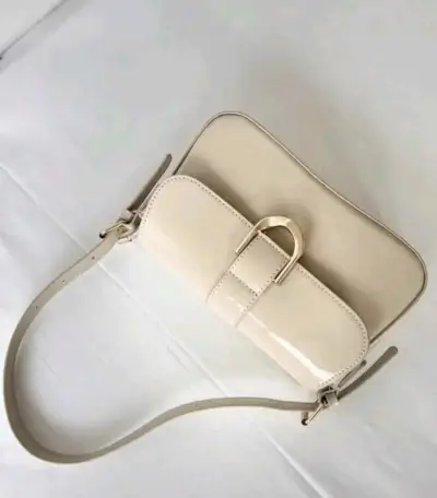 Cartera de Hombro Beige Elegante - miniatura 5