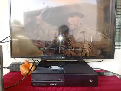 Consola Xbox One con cables - miniatura 6