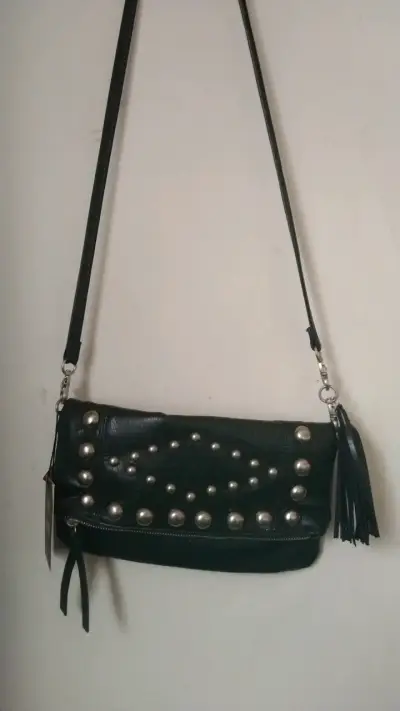 Cartera verde Umbrale con tachas metálicas - miniatura 4