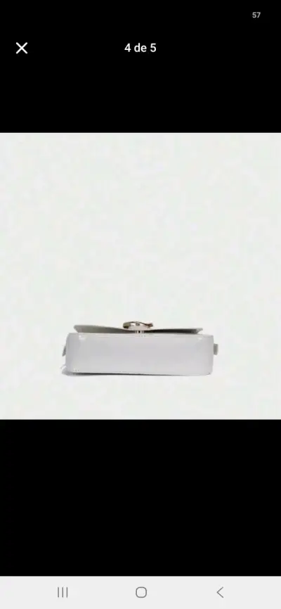 Cartera de mano blanca elegante con cierre dorado - miniatura 4