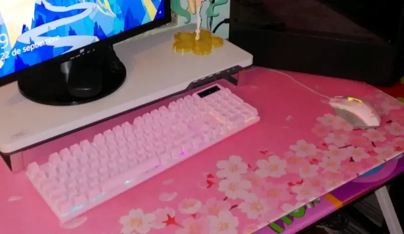 Teclado y mouse gamer rosa Monster Games - 3