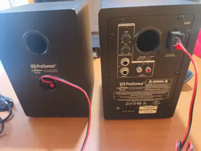 Kit de Grabación PreSonus con Monitores y Micrófono - miniatura 2