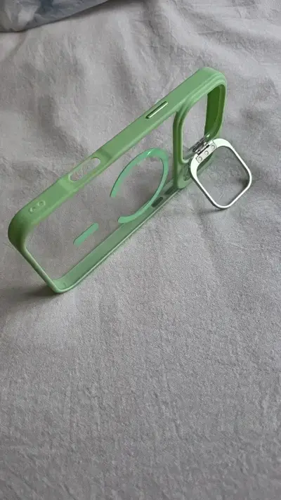 Funda verde iPhone 17 pro max con anillo magnético - miniatura 3