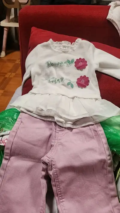 Conjunto de ropa infantil para niña con diseños de animales - miniatura 2