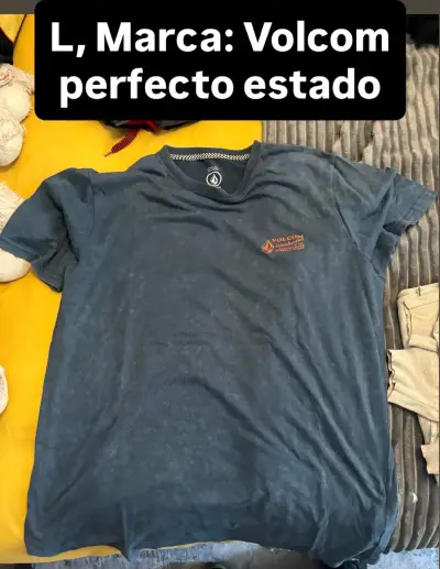 Vendo ropa, no tengo nada en mente proponga precio - miniatura 2