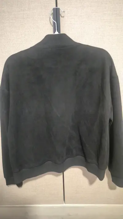Chaqueta bomber negra Appercloth con cierre dorado - miniatura 3