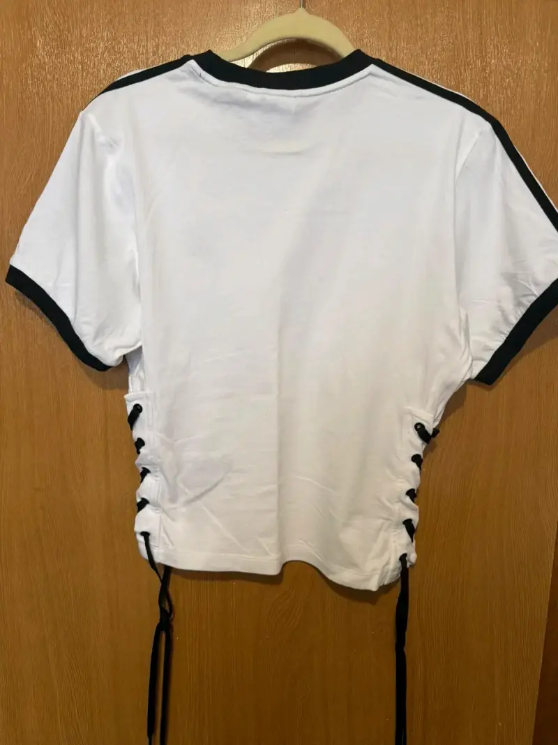 Polera Adidas blanca con cordones original talla M - 2