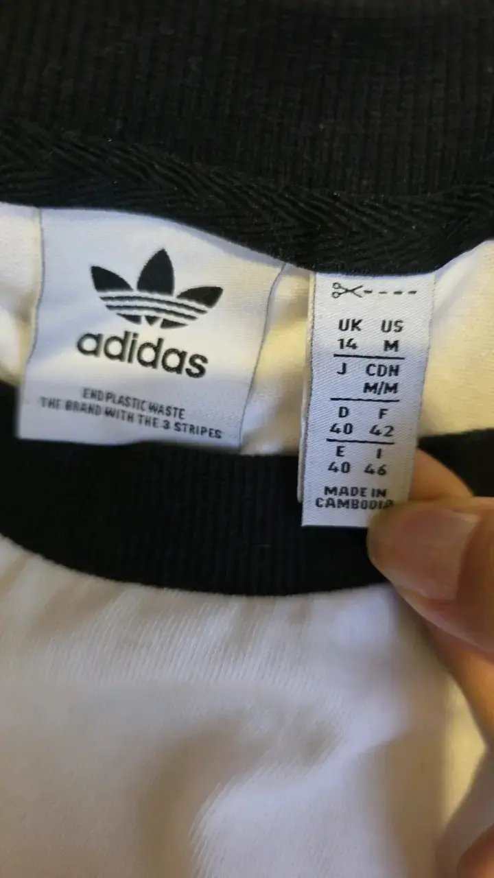 Polera Adidas blanca con cordones original talla M - 4