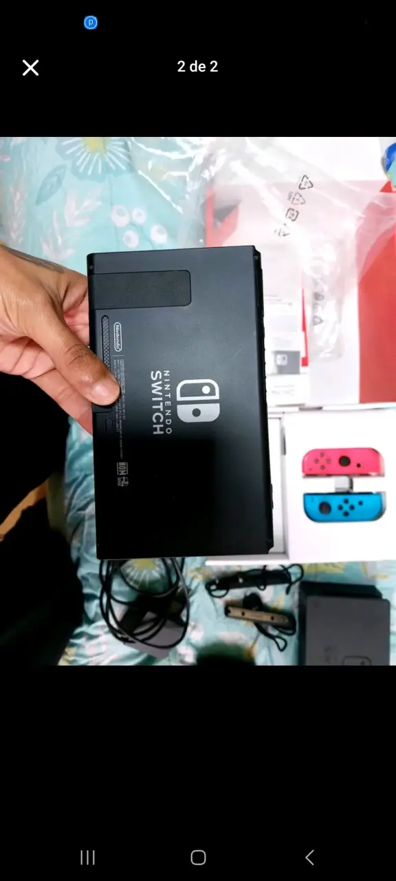 Consola Nintendo Switch con Joy-Con Azul y Rojo - 2