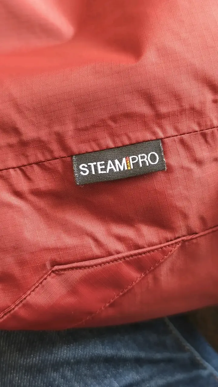 Chaqueta impermeable roja para niños marca Lippi - 5