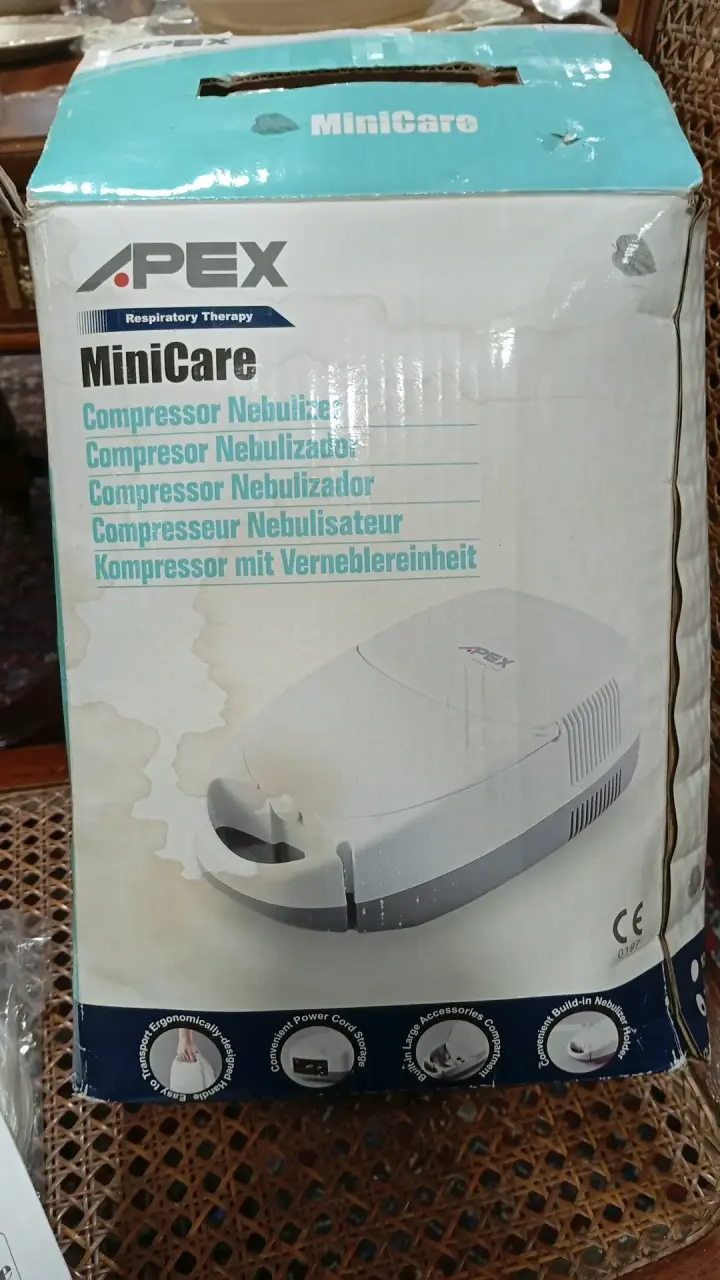 Nebulizador Compresor Apex MiniCare con Accesorios - 4