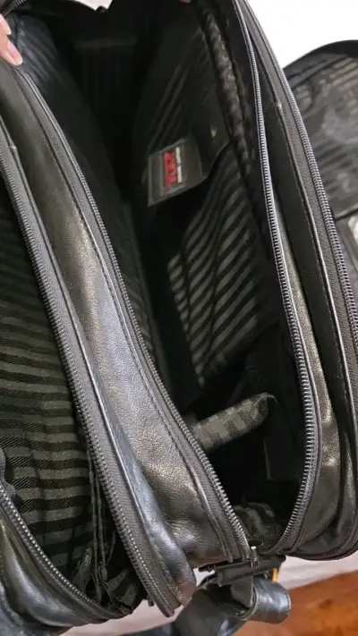 Maletín de cuero negro Tumi Vintage - miniatura 4