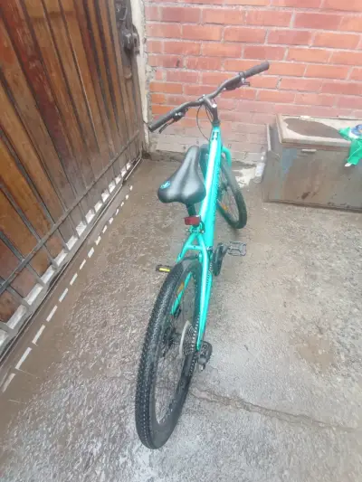 Bicicleta Body Glove verde para montaña - miniatura 3