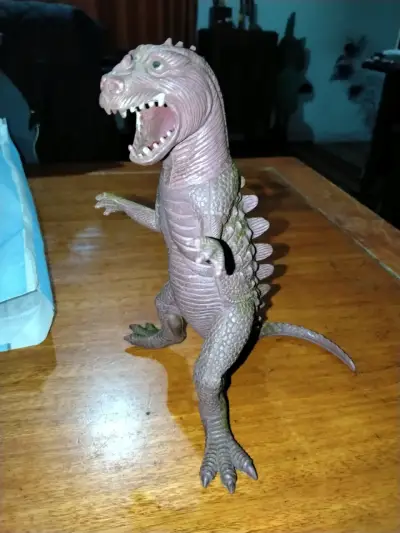 Figura de  godzilla años 80 hecho en hongkong - miniatura 1