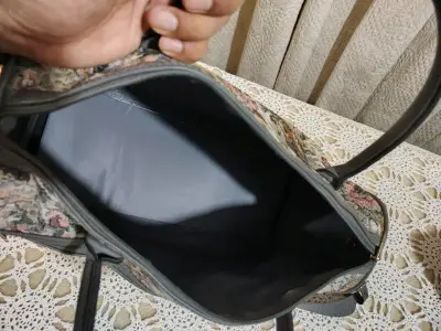 Bolso Jaguar de mano con correa ajustable - miniatura 5