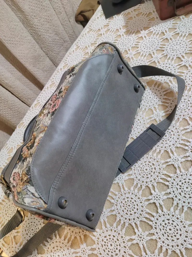 Bolso Jaguar de mano con correa ajustable - 6