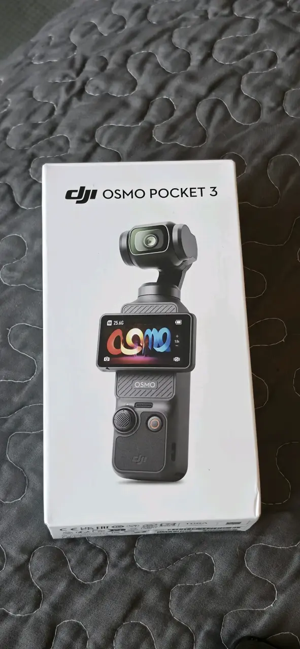 Cámara DJI Osmo Pocket 3 con Mango de Batería - 6
