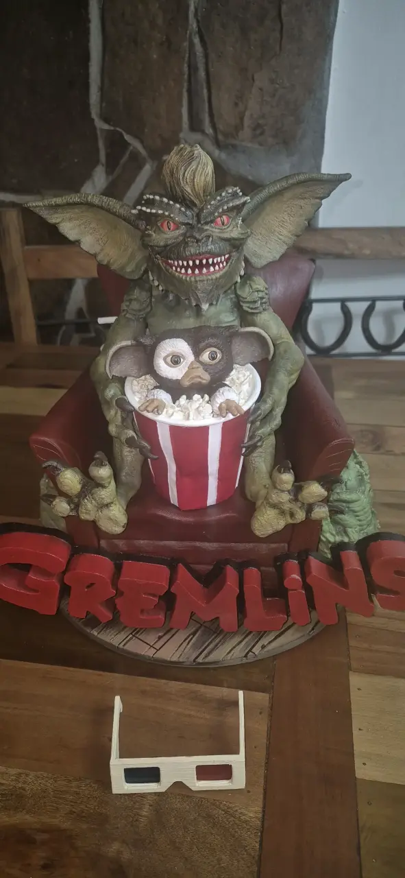 Figura decorativa de Gremlins con gafas 3D - 1