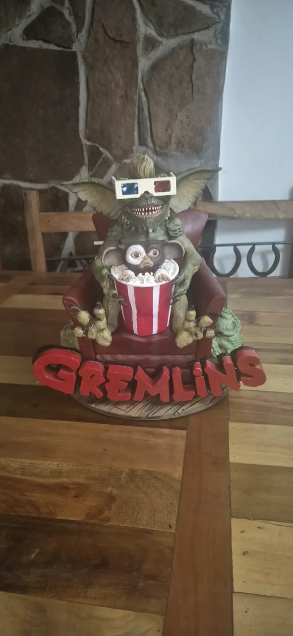 Figura decorativa de Gremlins con gafas 3D - 3