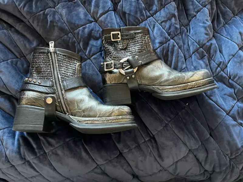Botines de cuero AS98 negro con hebillas y tachas - 1