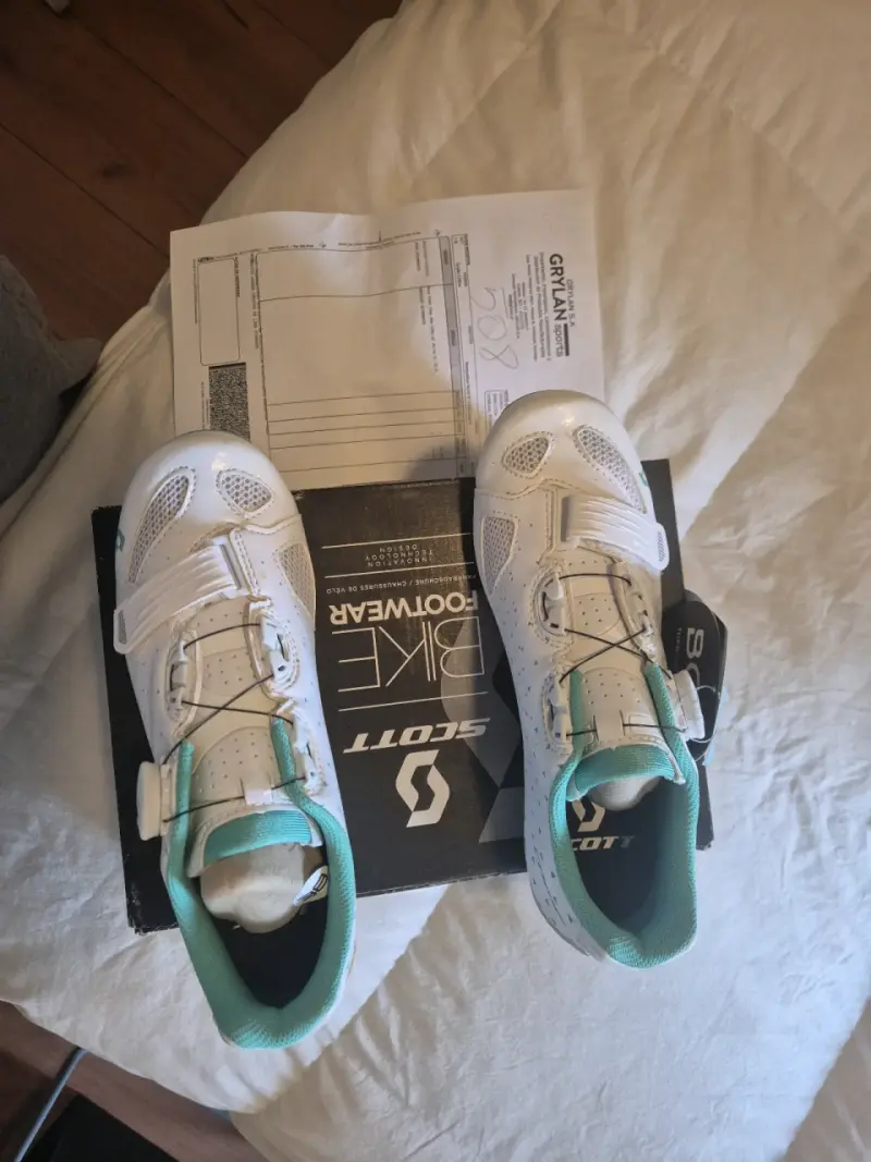 Zapatillas de Ciclismo Scott Road Comp Boa Lady Blancas