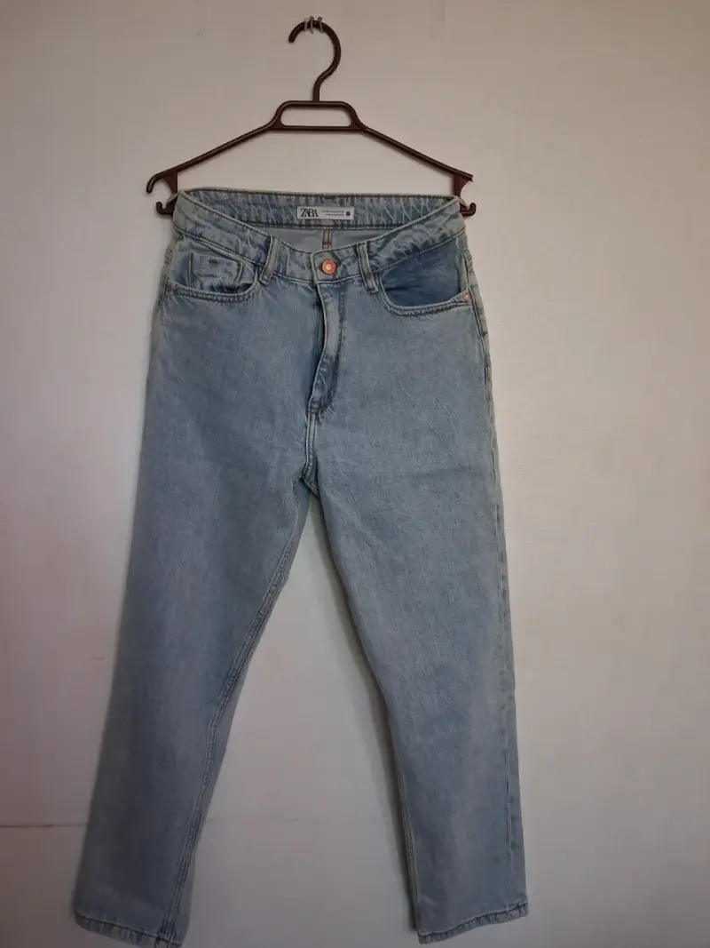 Jeans de mezclilla azul claro Zara - 1